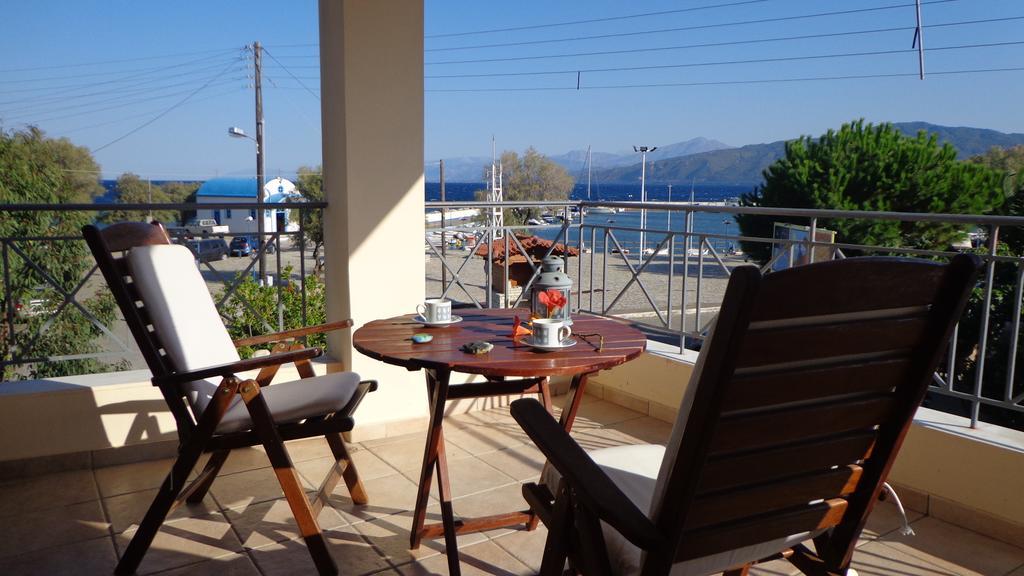 Elen House Villa Chiliadou  Exteriör bild