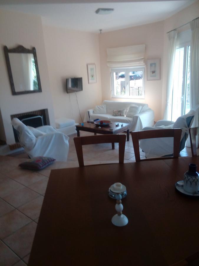 Elen House Villa Chiliadou  Exteriör bild